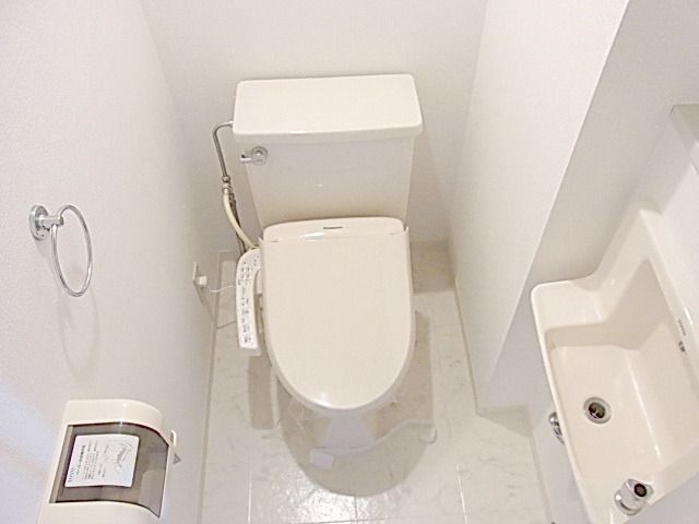 トイレ　★ウォシュレット機能付トイレ★