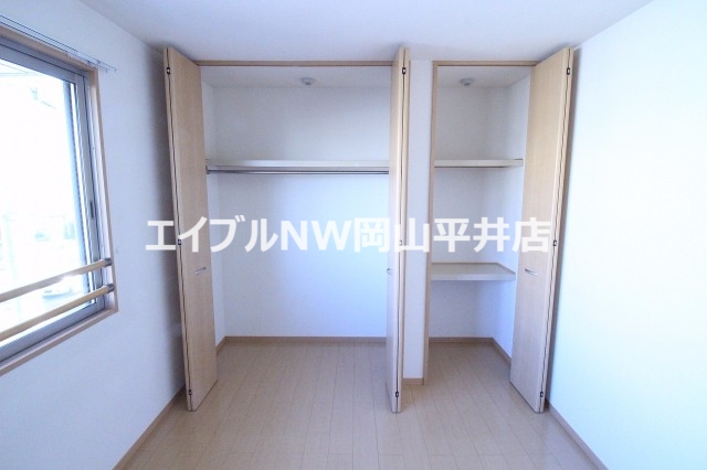 収納　同間取り別部屋の写真です