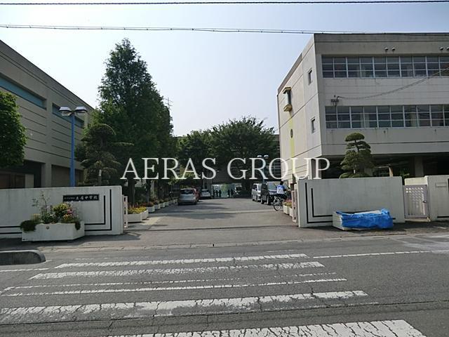 中学校　さいたま市立土屋中学校（中学校）まで1055m