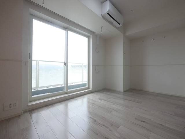 その他部屋・スペース　★明るい洋室で住み心地が良さそうですね★
