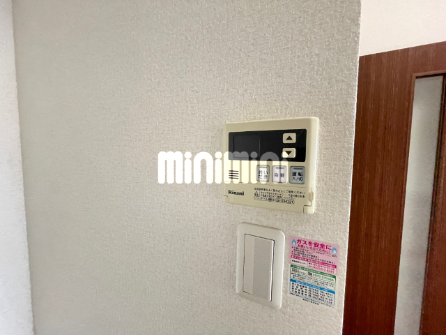 その他設備　鏡が有っていいですね