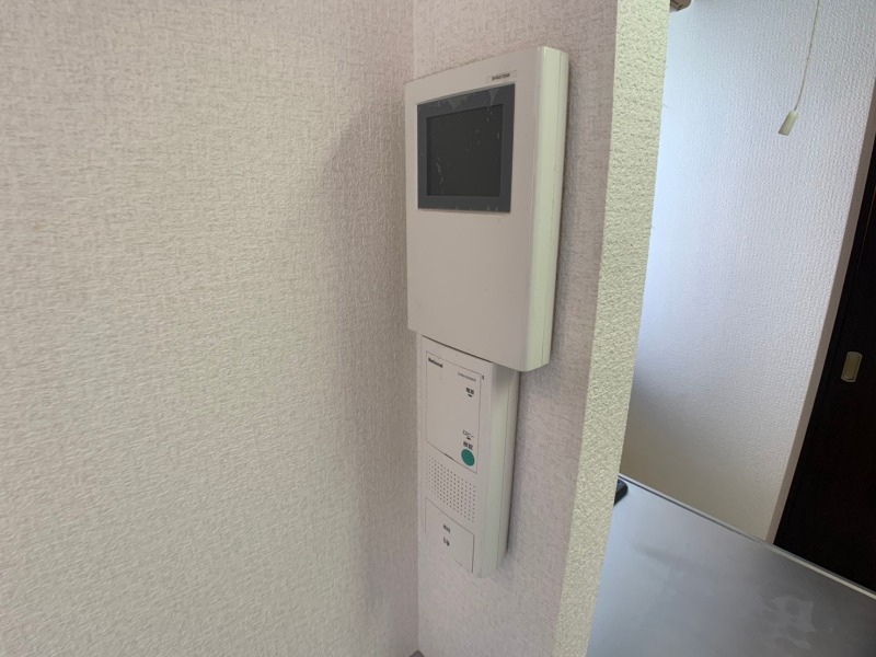 セキュリティ　インターホンで来客確認ができます。安心ですね。