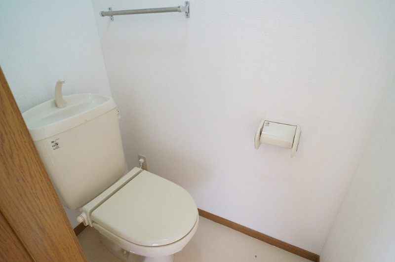 トイレ　図面と現状に相違がある場合には現状を優先