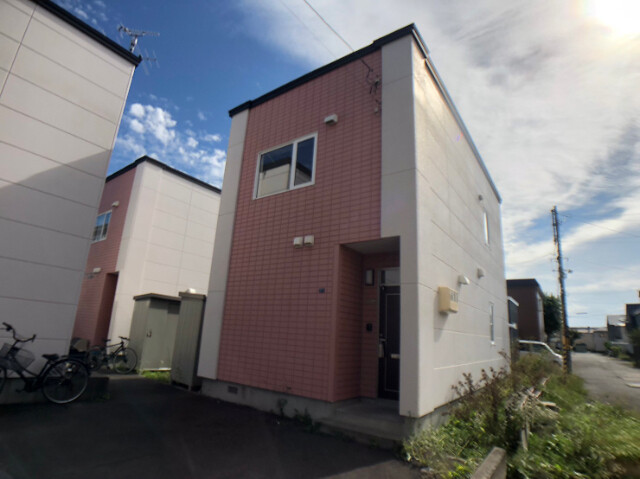 建物外観　札幌市東区東苗穂十四条「トレビアン東苗穂Ｂ棟」
