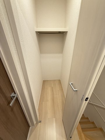 収納　ホールクローゼット
