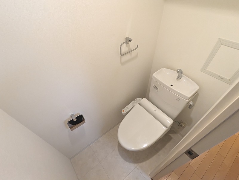 トイレ　ゆったりとした空間のトイレです