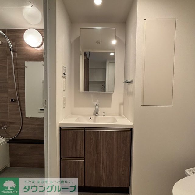 洗面設備　※写真は同タイプ住戸です。