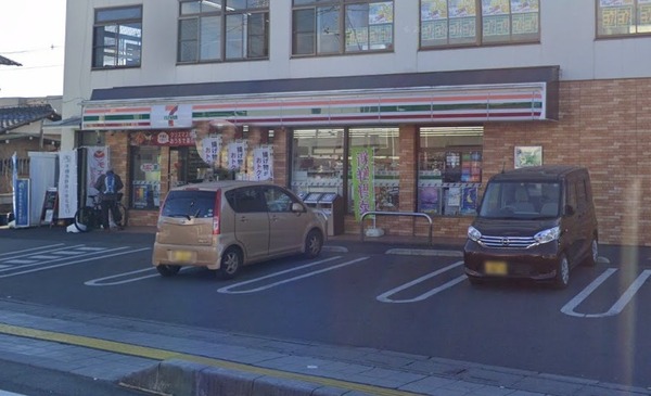 コンビニ　セブン-イレブン 宮代中央店（コンビニ）まで434m