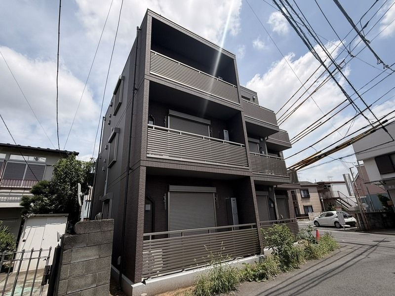 エントランス　共用部分も大変綺麗★