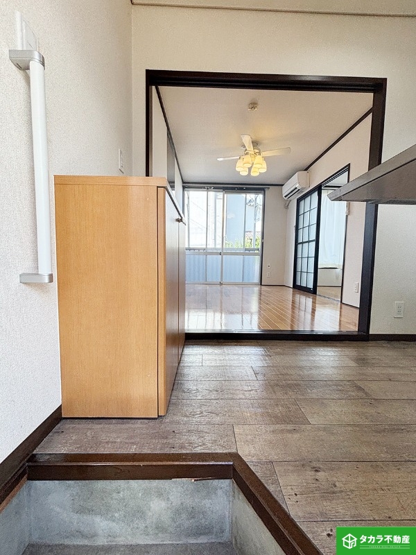 玄関　写真は１０５号