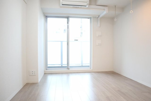 居室・リビング　別部屋参考写真