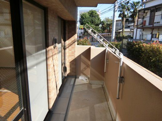 バルコニー　バルコニー
