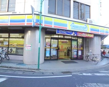 コンビニ　ミニストップ 馬橋東口店（コンビニ）まで594m