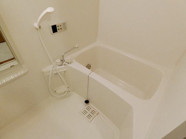 バス・シャワールーム　日々の暮らしに欠かせないお風呂です