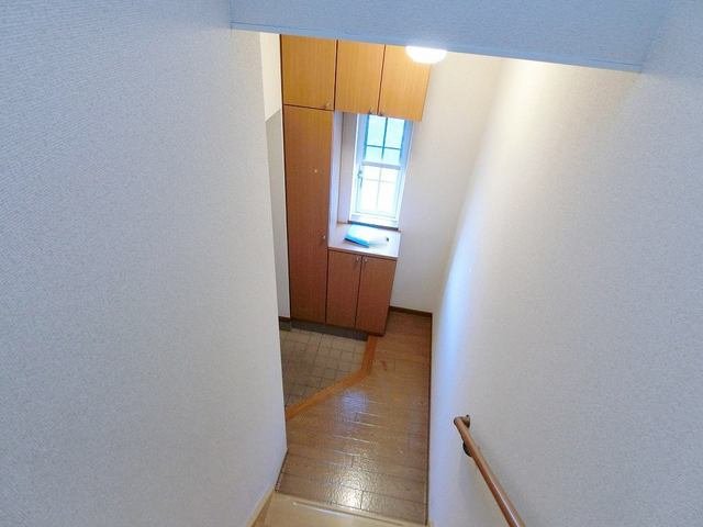 玄関　落ち着いた玄関です