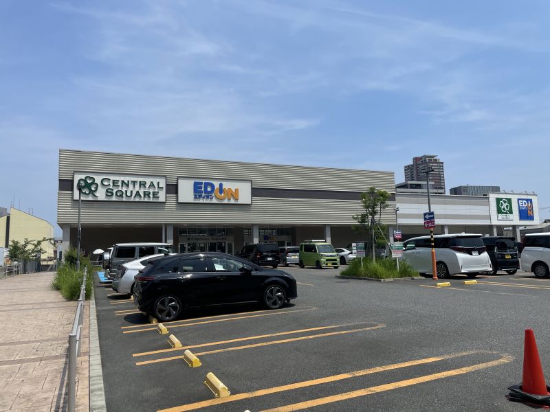 スーパー　ライフセントラルスクエア森ノ宮店（スーパー）まで872m