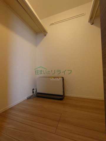 収納　リライフ下北沢店