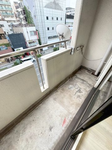 バルコニー　陽当たり良好のバルコニー