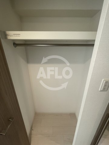 収納　エスリード中之島ザ・コア　クローゼット