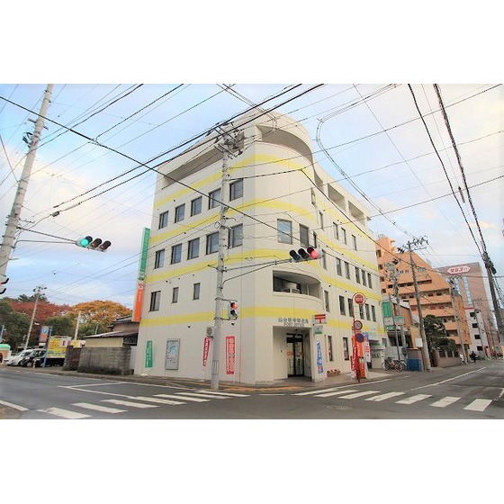 郵便局　仙台新寺郵便局（郵便局）まで324m