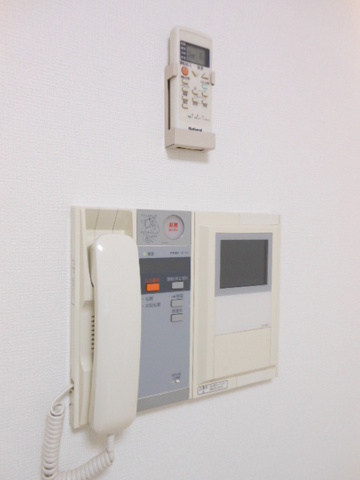 セキュリティ　テレビモニター付インターフォン