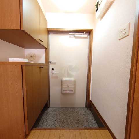 玄関　別部屋参考写真