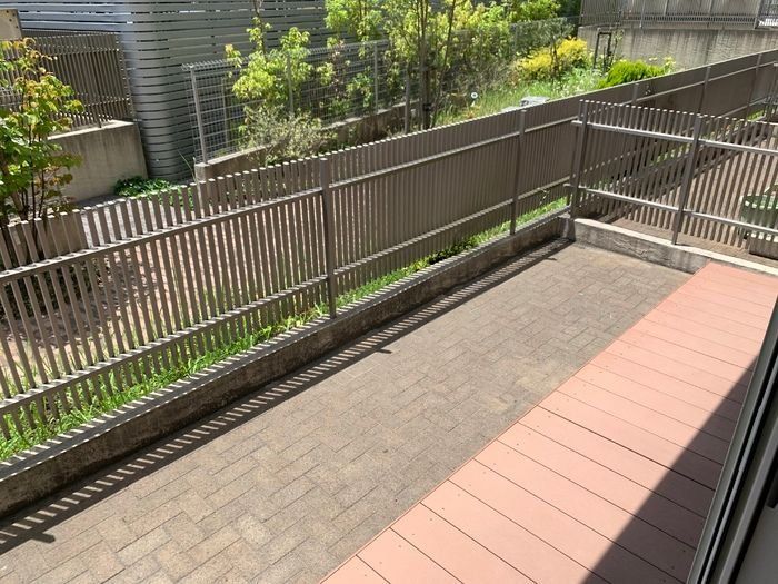 バルコニー　庭