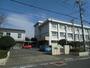 中学校　横須賀市立長井中学校（中学校）まで554m