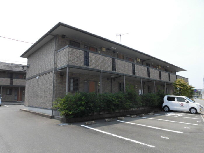 建物外観　建物外観を気になさる方へ、見た目の良い物件です