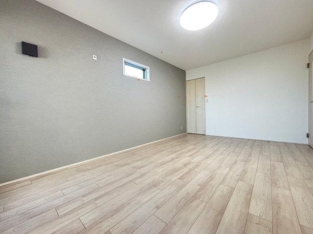 フジパレス西宮段上町の居間写真