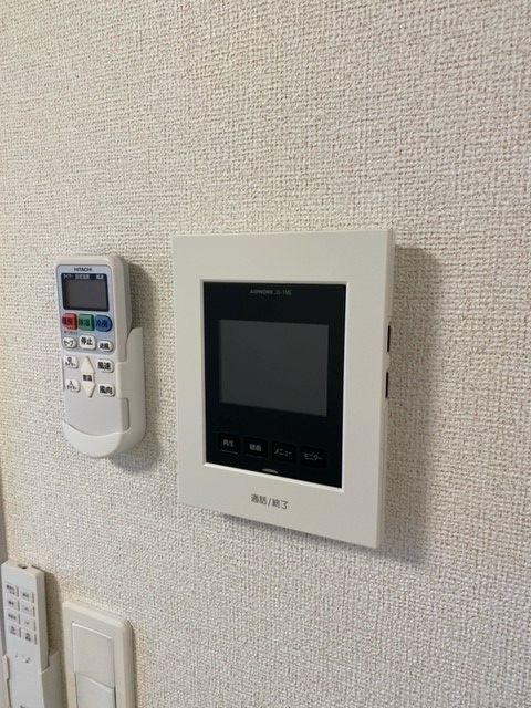 セキュリティ　モニター付きインターホン