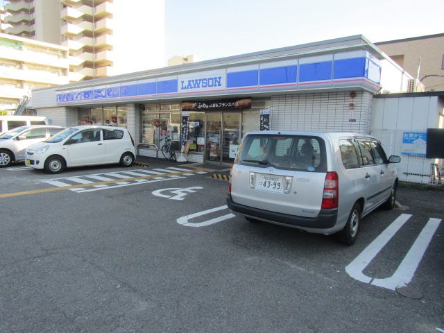 コンビニ　ローソン長居公園南店（コンビニ）まで234m