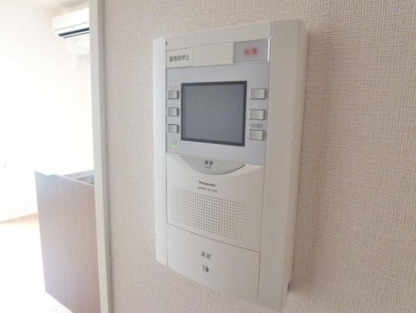 セキュリティ　モニター付きインターホン