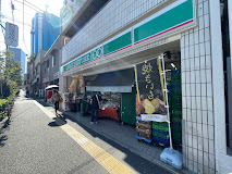 コンビニ　ローソンストア100 LS上池袋店（コンビニ）まで335m