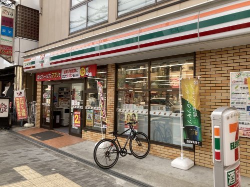 コンビニ　セブンイレブン 大阪中浜3丁目店（コンビニ）まで286m