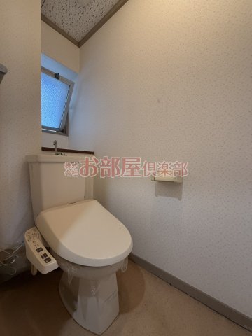 トイレ　ゆったりとした空間のトイレです
