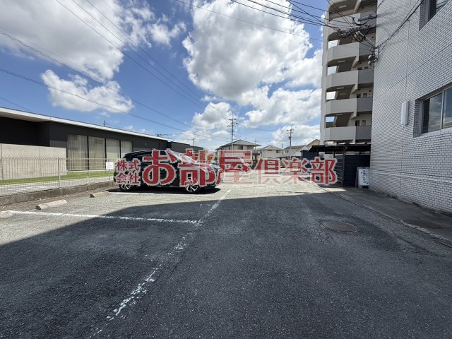 駐車場　駐車スペースもあります