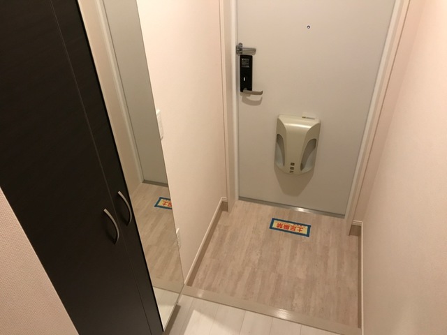 玄関　玄関
