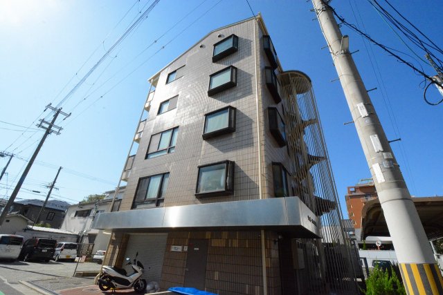 建物外観　インターネット無料です♪