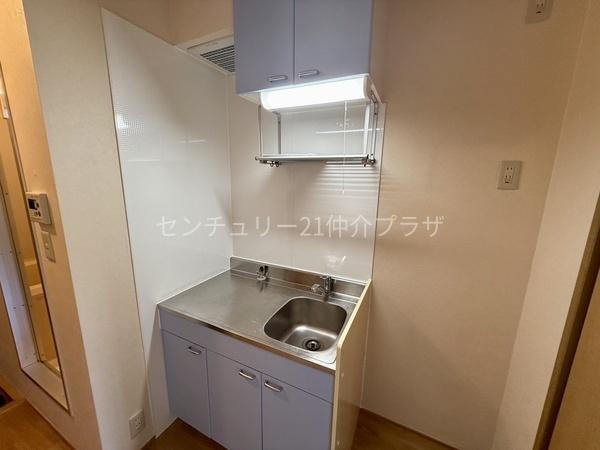 シティハイム六会壱番館のキッチン写真
