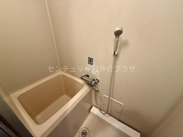 シティハイム六会壱番館の風呂写真