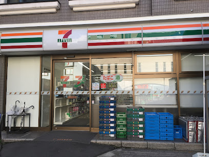 コンビニ　セブンイレブン 横浜仲町台店（コンビニ）まで451m