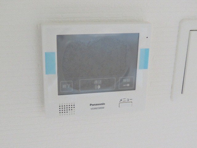 セキュリティ　来客の顔が見えて安心！TVモニターホン付きです♪
