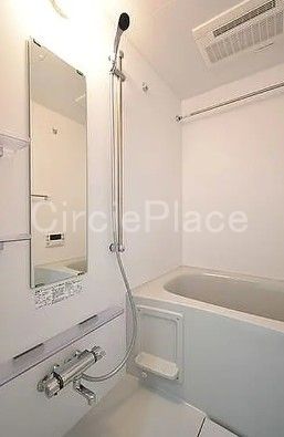 バス・シャワールーム　追い焚き・浴室乾燥機付き