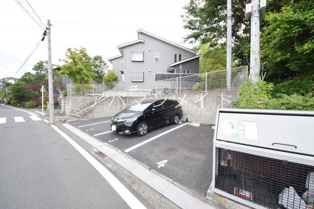 駐車場　カースペースがあります