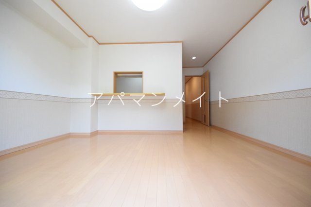 居室・リビング　キレイなお部屋です！