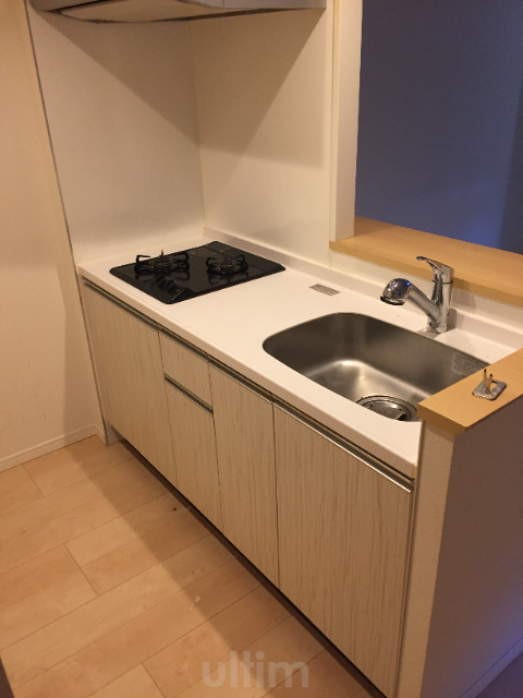 キッチン　※同タイプの他のお部屋です
