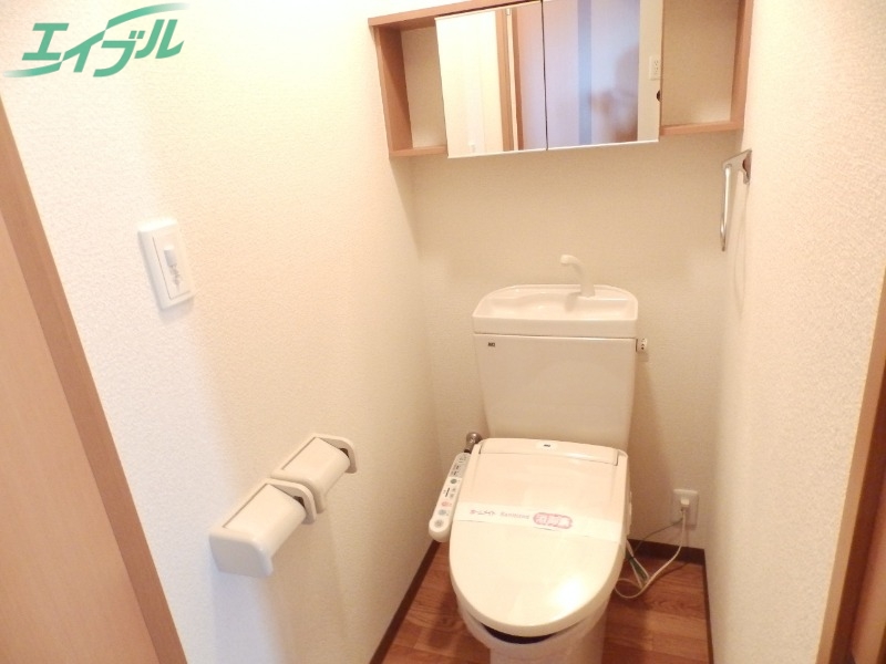 トイレ　別部屋参考写真です