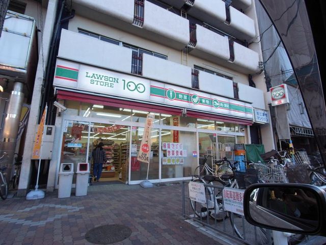 コンビニ　ストア１００（コンビニ）まで570m