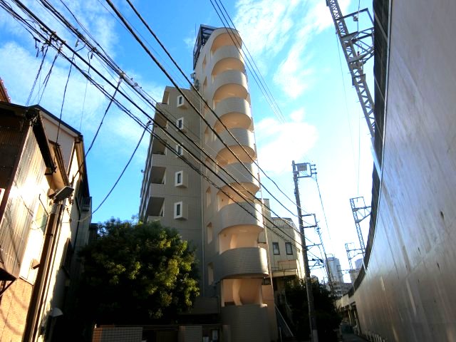 建物外観　ＲＣ構造の分譲マンション♪